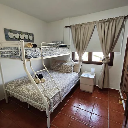 Villa Palacios Herrero *