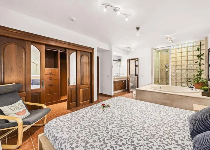 Palacios Herrero Villa