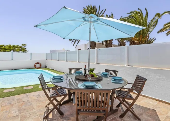 Villa Palacios Herrero *